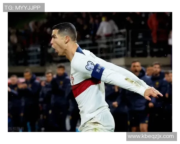 回顾上个年代的足球明星们的辉煌岁月与传奇故事 回顾上个年代的足球明星们的辉煌岁月与传奇故事