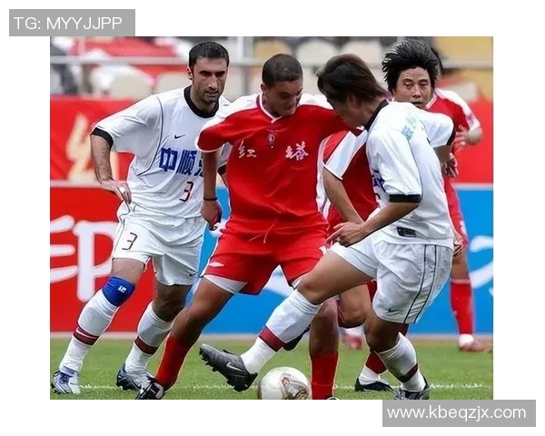 足球传奇明星岁月流转高清照片展现他们的风采与沧桑